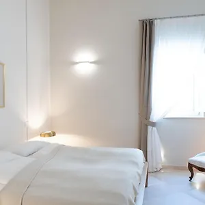 Palazzo Charlie Alojamento de Acomodação e Pequeno-almoço Lecce