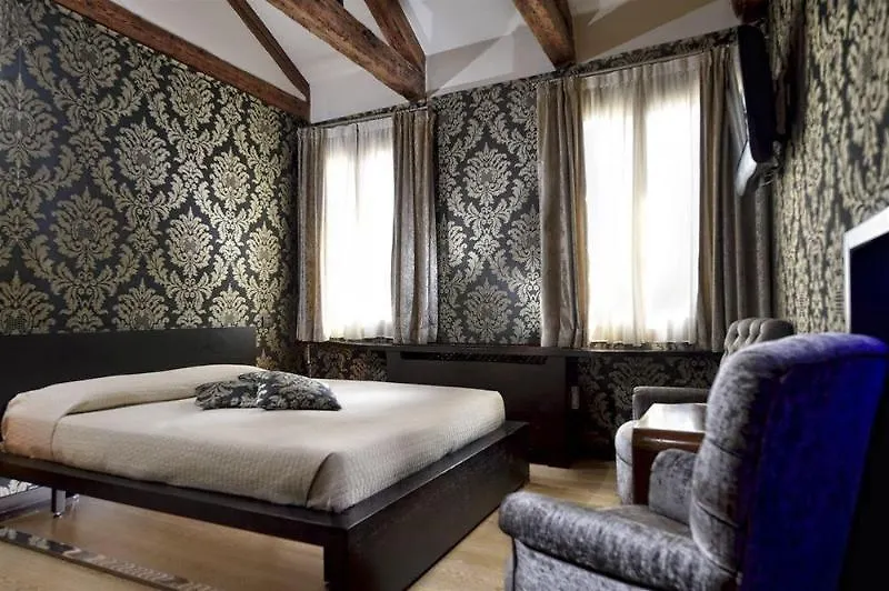 Abbazia De Luxe Bed & Breakfast Venice