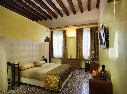 Abbazia De Luxe Bed & Breakfast Venice